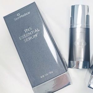 BRAND NEW SKIN MEDICA TNS ESSENTIAL SERUM✨